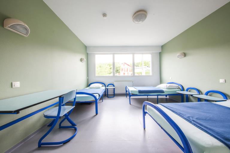 Alpadia Biarritz French Summer Camp - accommodation gallery